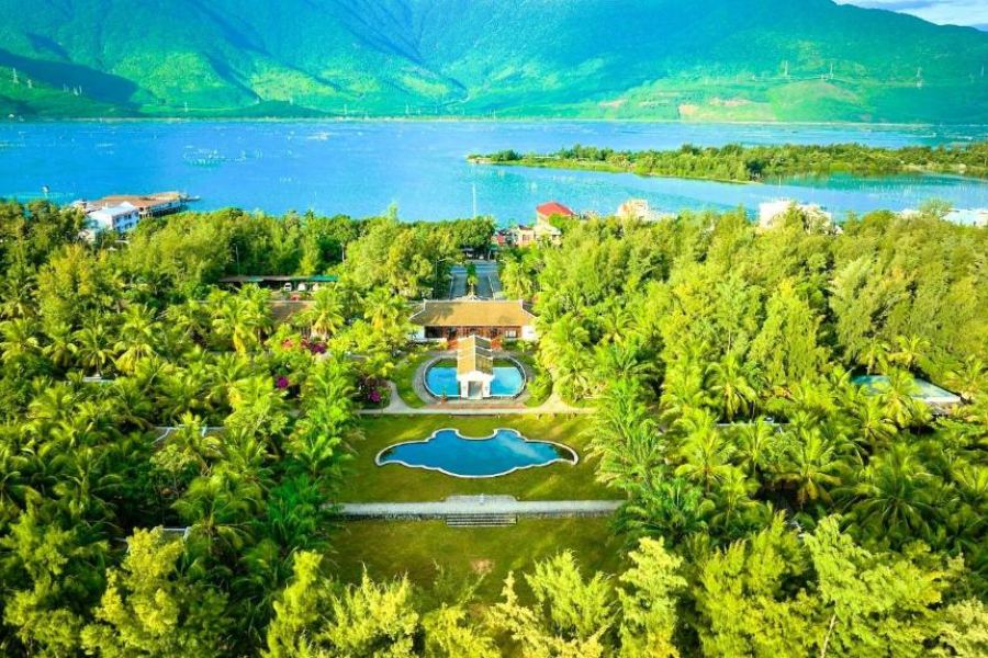 A complete guide to central vietnam tours